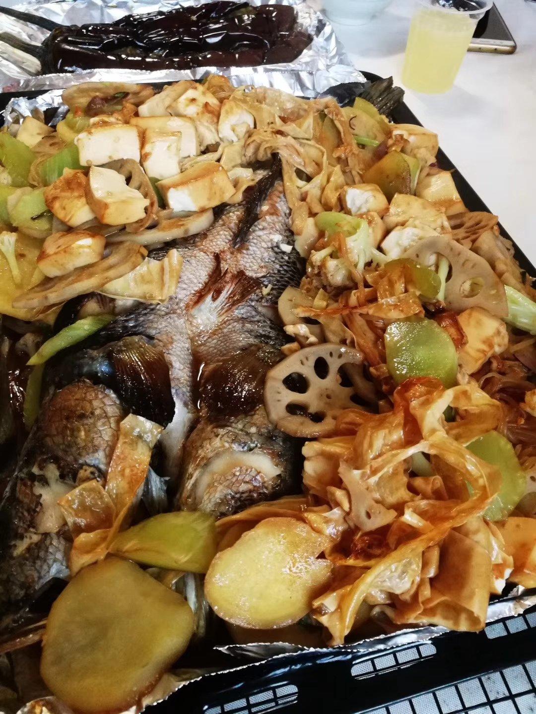 蒜香烤鱼（不辣的烤鱼也好吃）