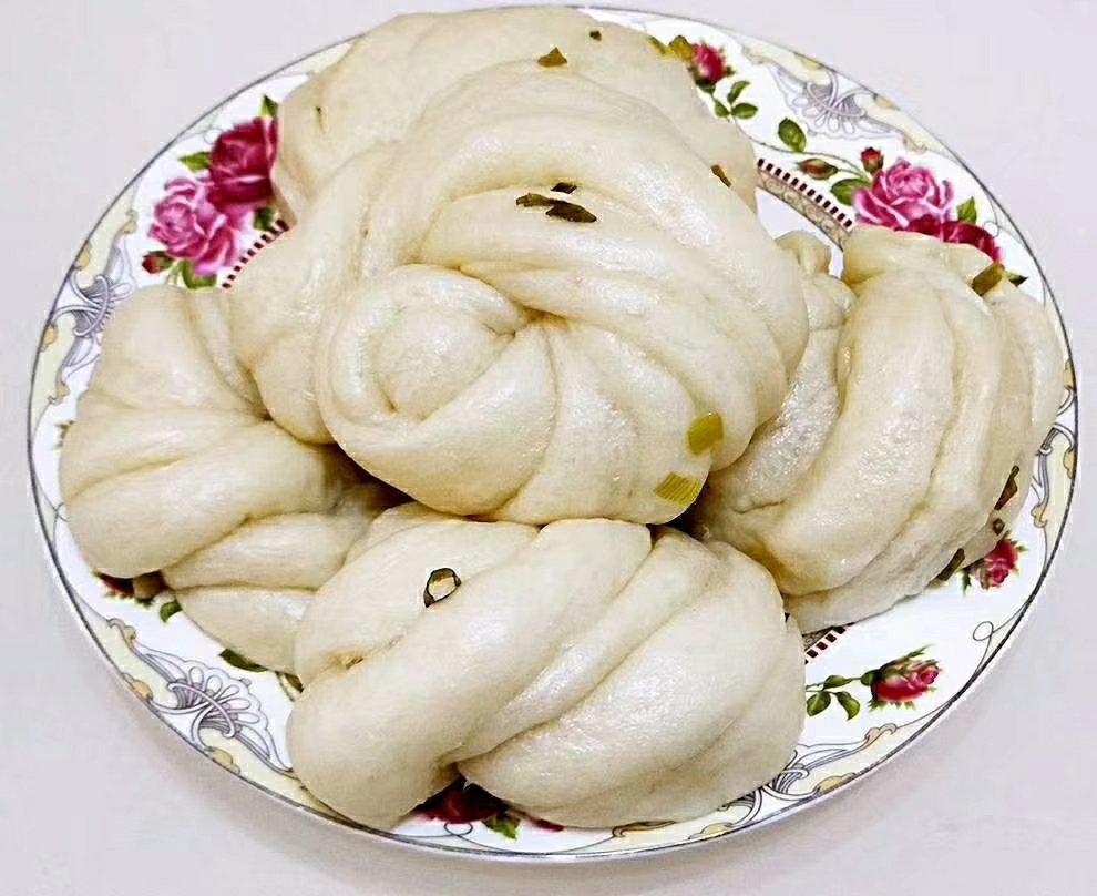 葱油花卷 Steamed Roll