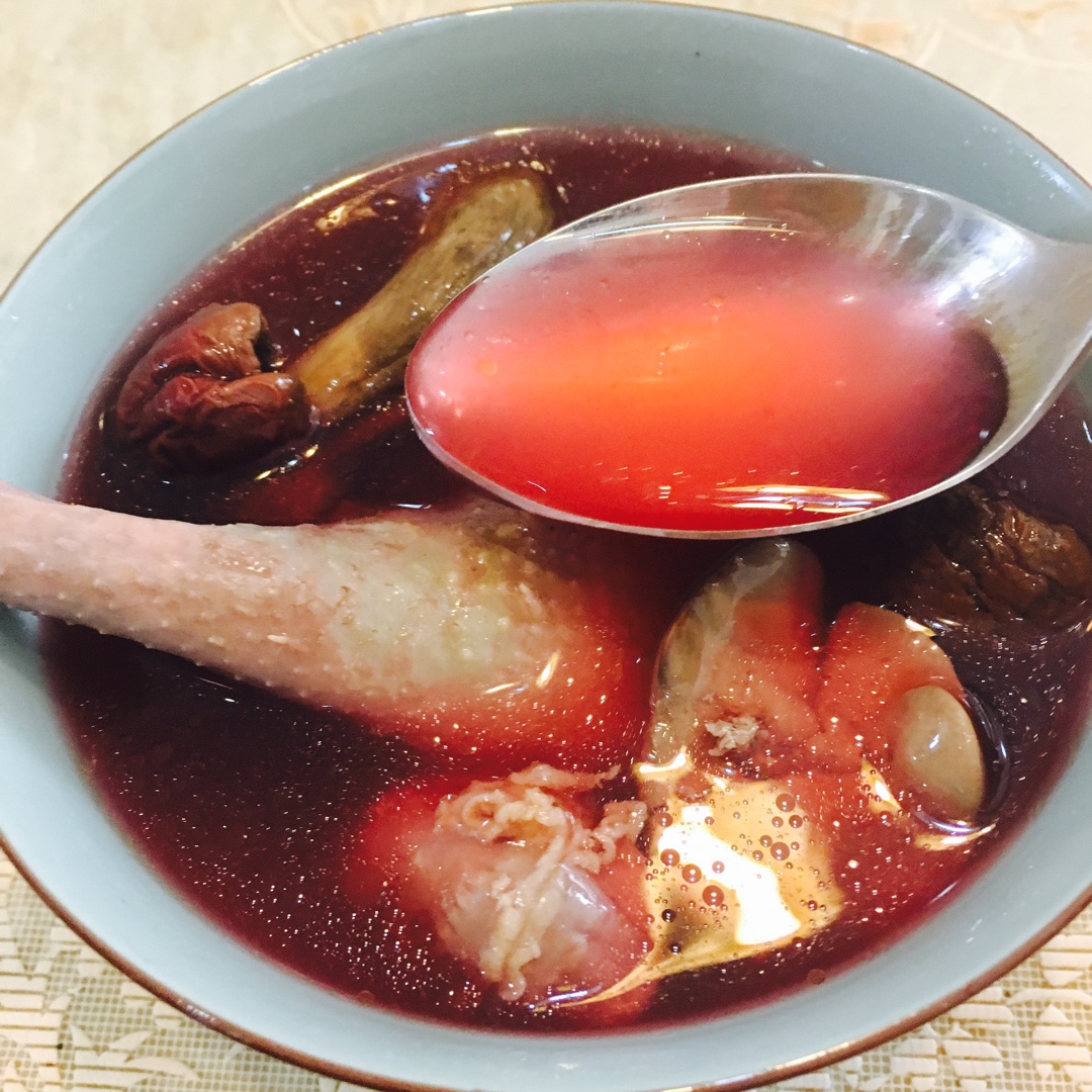 红菇鸡汤