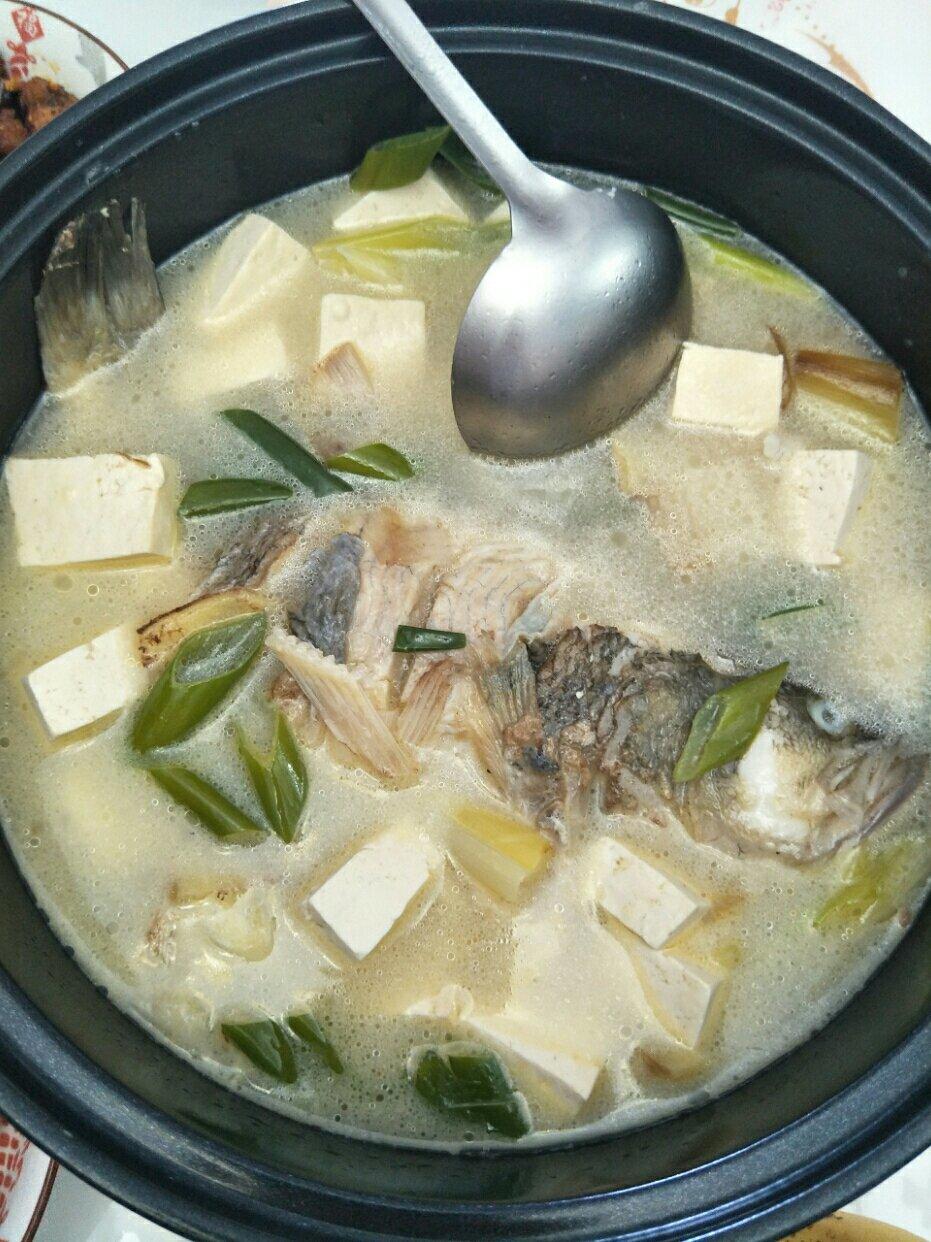 鲈鱼豆腐汤