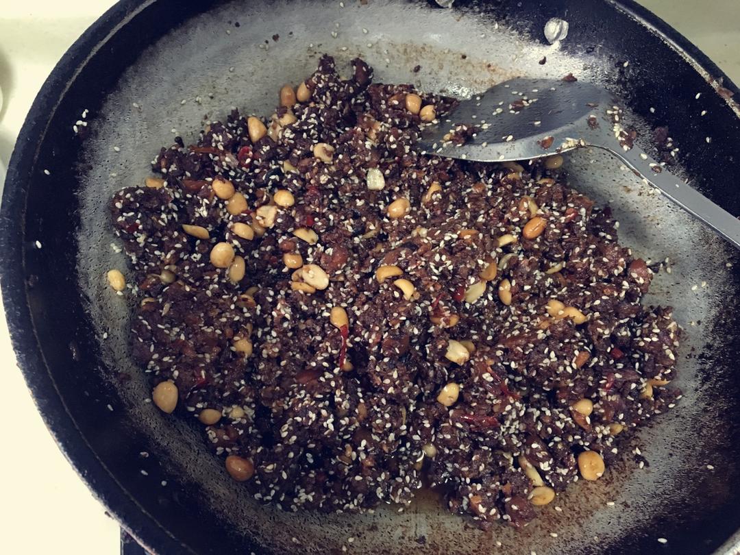 独家秘制香菇牛肉酱