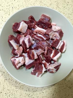酸菜牛肉的做法 步骤1