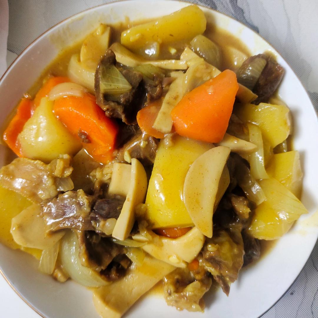 咖喱牛肉土豆