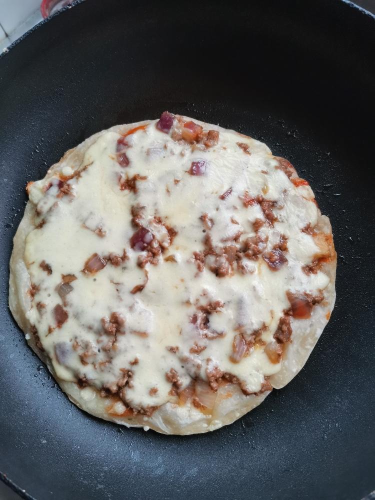 平底锅简易版手抓饼披萨