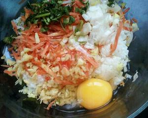 碎菜米饭丸子的做法 步骤9