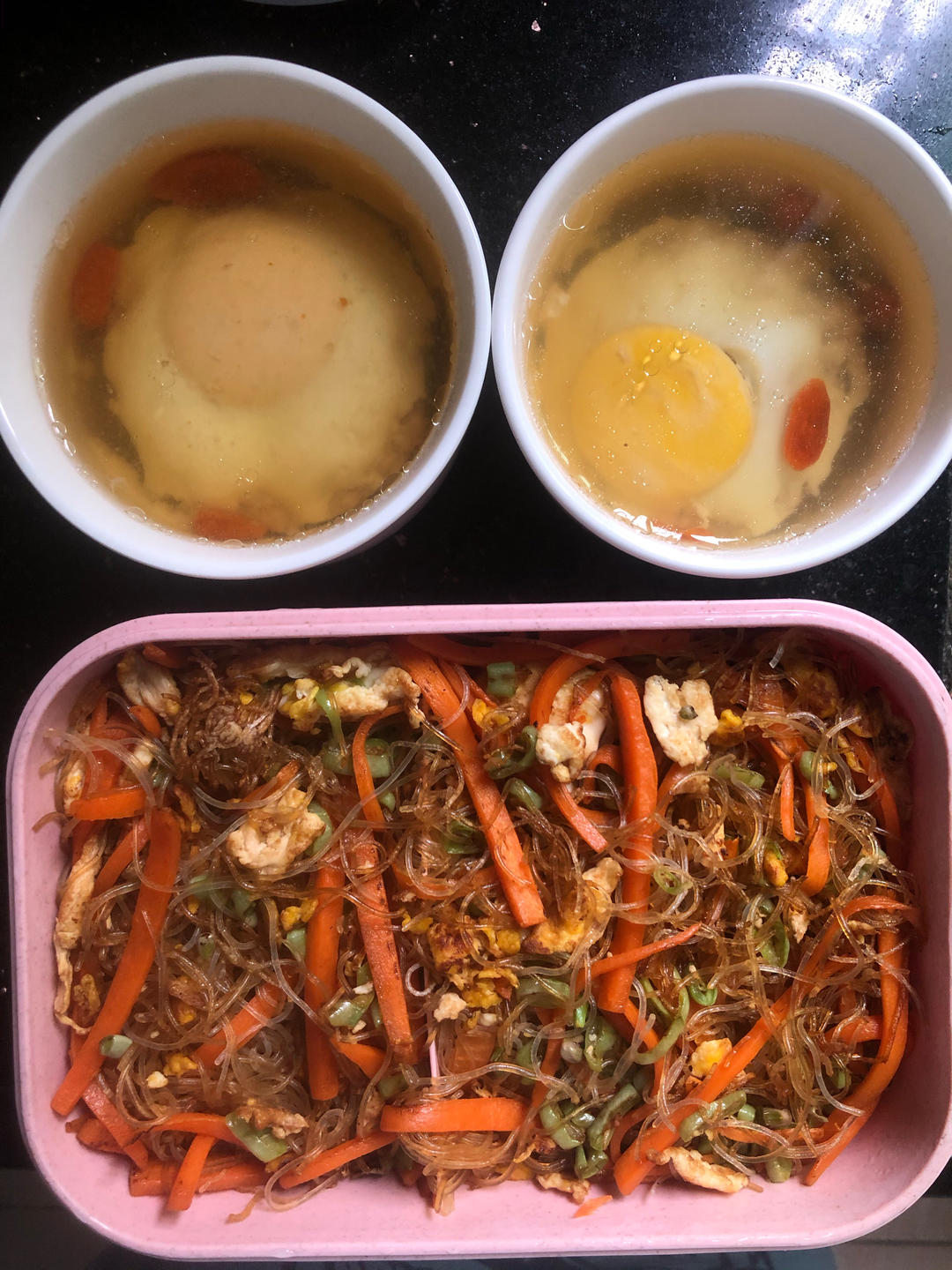 花旗参山药瘦肉鸡蛋汤