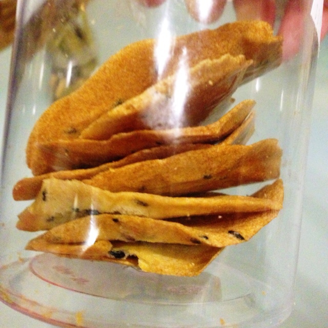 剩余蛋清好去处——杏仁薄饼