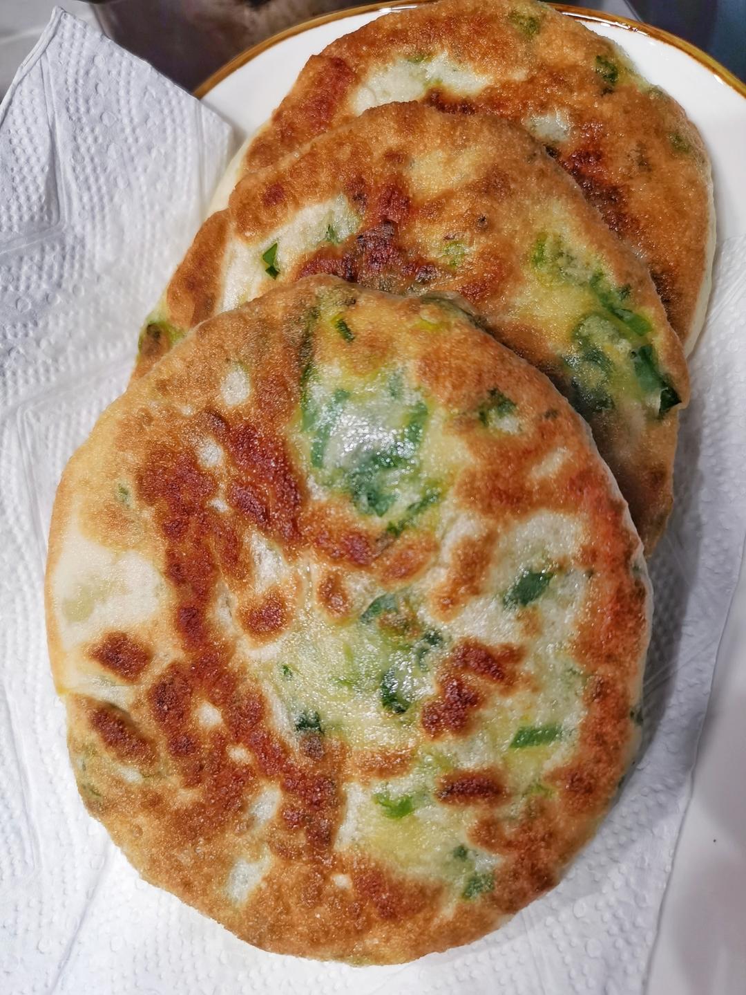 葱多多宣软发面葱油饼