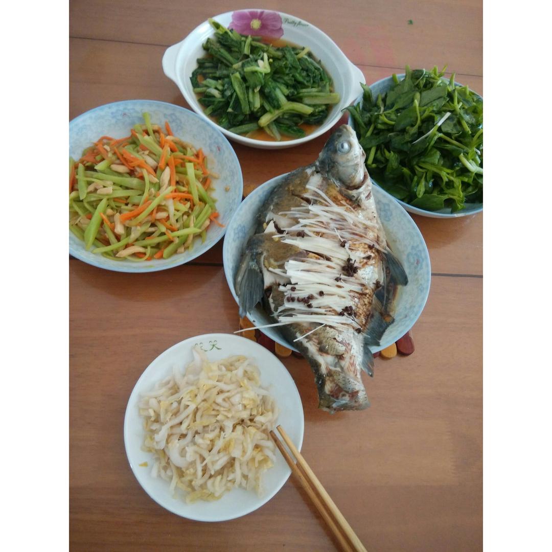 清蒸武昌鱼