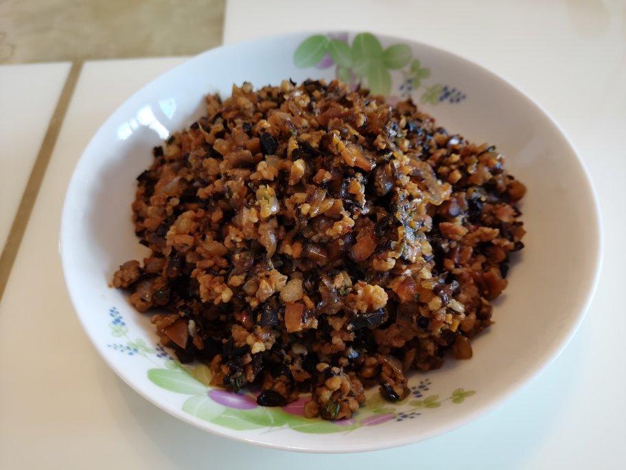 卤肉饭味的香菇肉燥--速速开饭