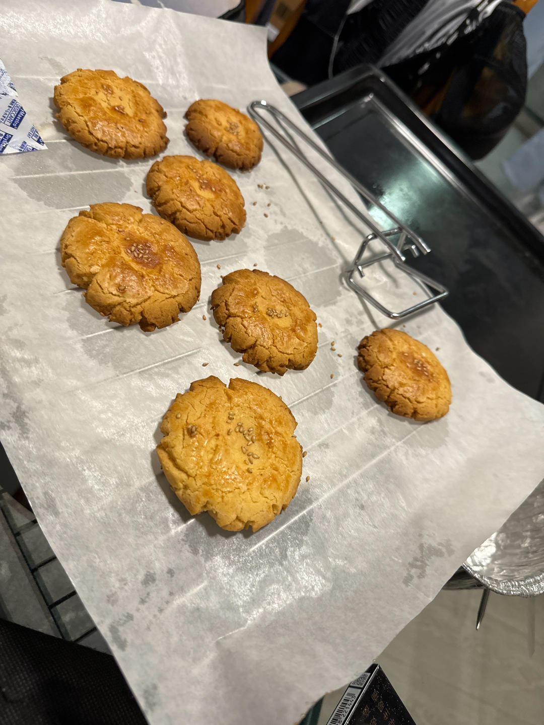 轻轻一按就碎掉的原味桃酥（不输猪油版）