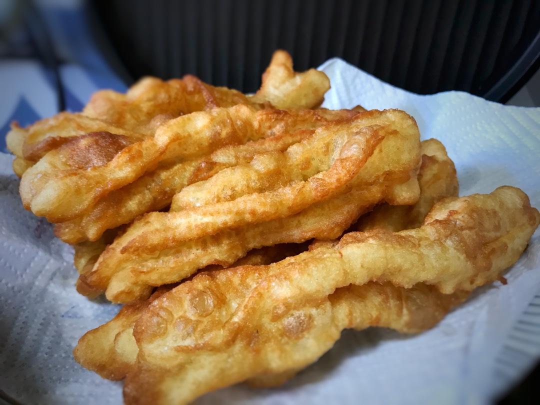 炸油条