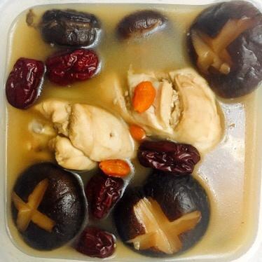 电饭锅版香菇炖鸡腿（少油）
