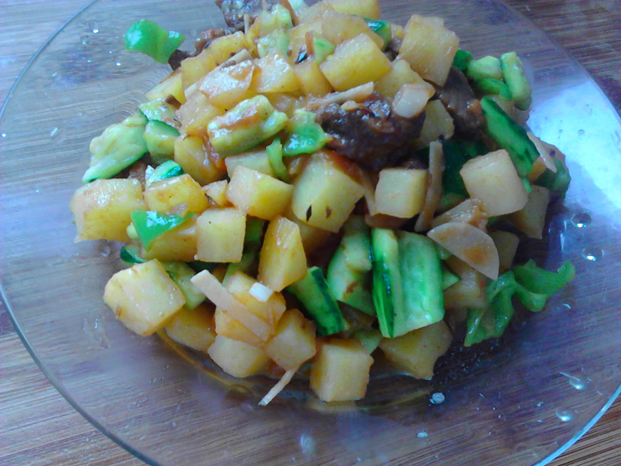 番茄土豆炖鸡块