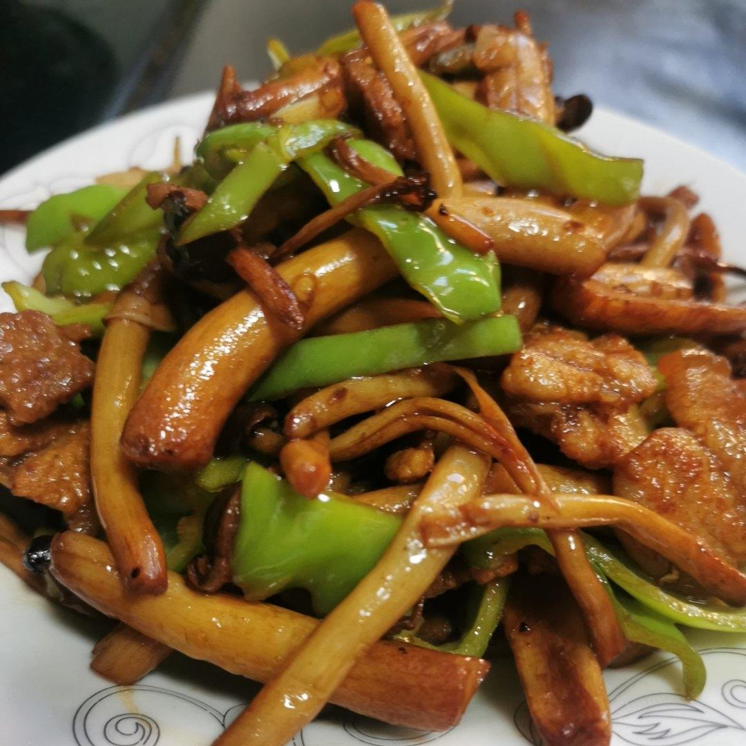 茶树菇炒肉