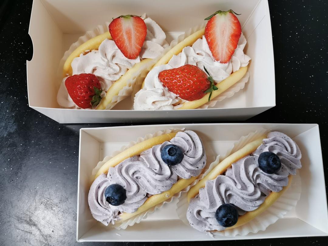 长姿势的马做的草莓抱抱卷