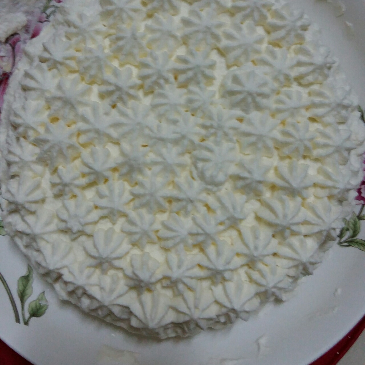 淡奶油裱花蛋糕