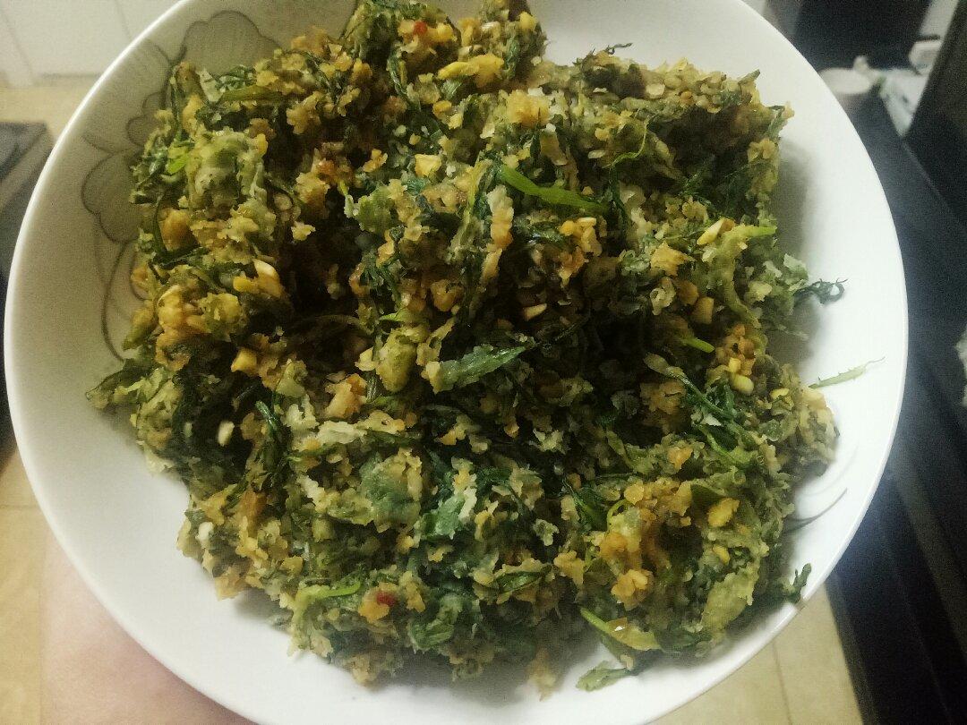 粉蒸茼蒿/芹菜叶