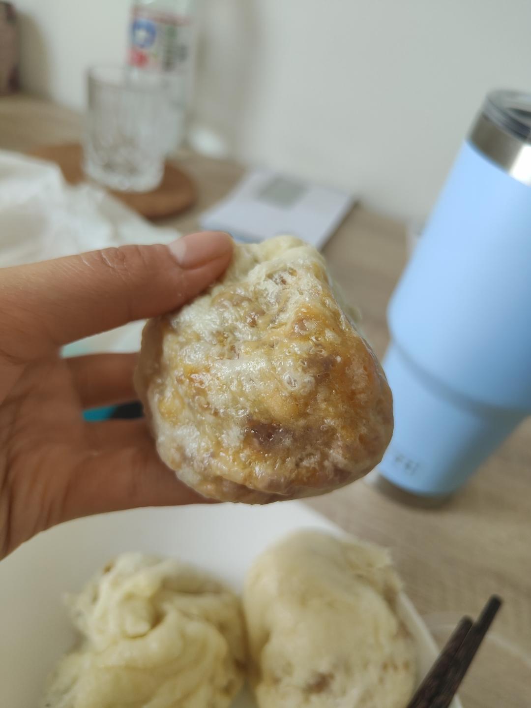 猪肉粉条豆腐包子