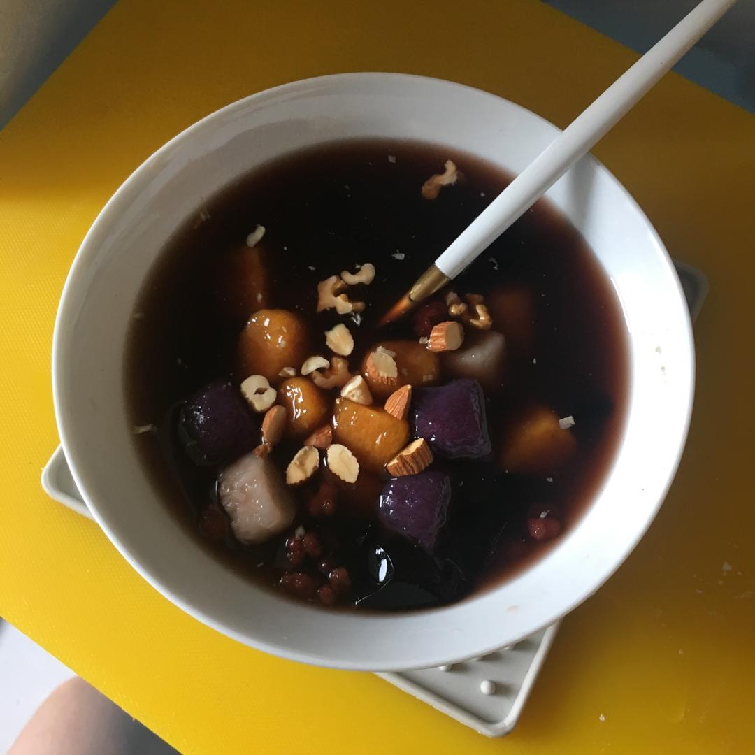 比酥饼爪子还要Q弹的芋圆