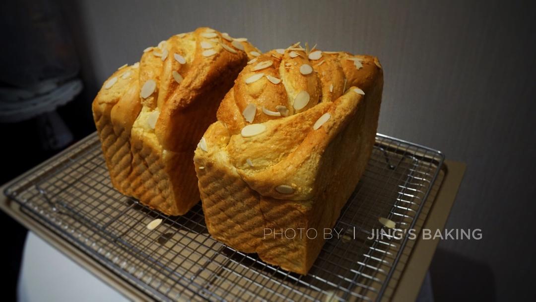 杏仁奶油吐司