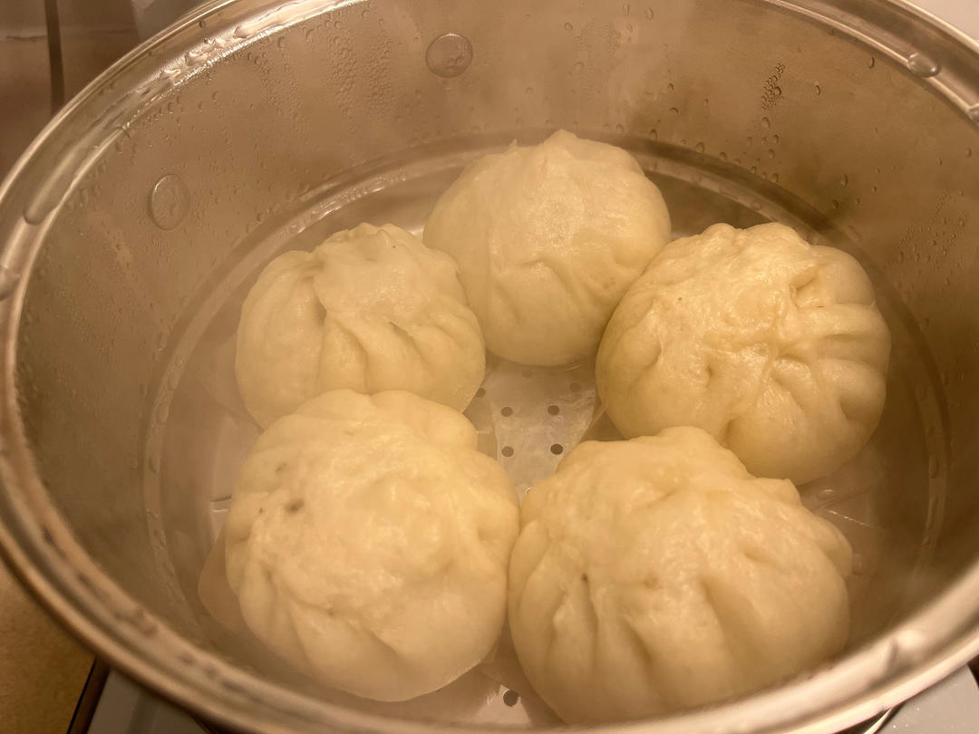 芽菜肉臊包子