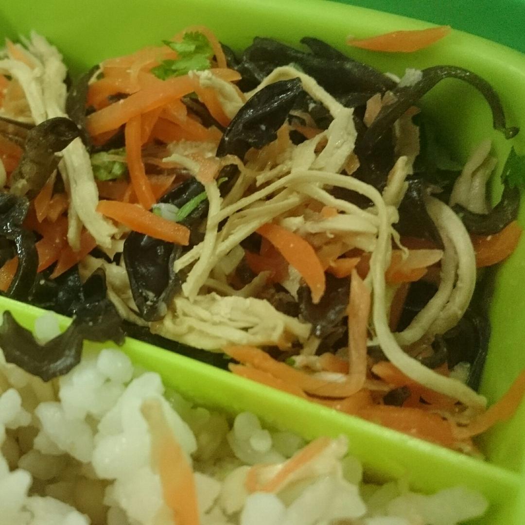 减脂健身｜凉拌手撕鸡丝（香辣&麻油版）