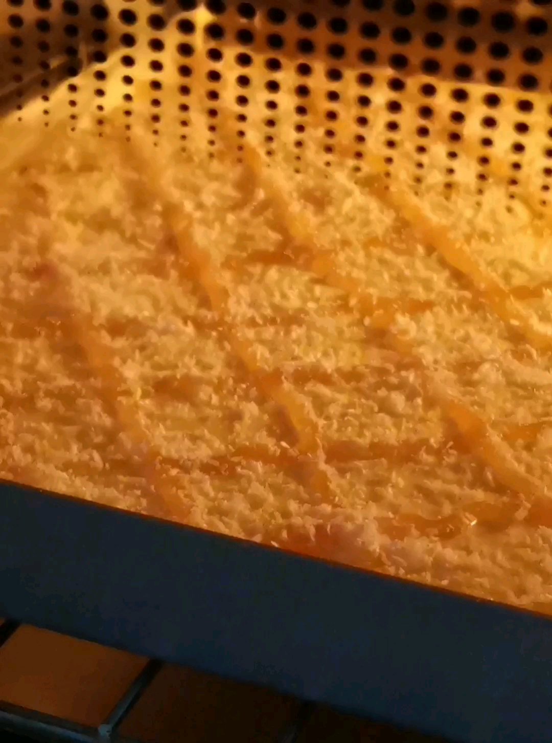 芥末蜂蜜海苔肉松椰蓉香妃蛋糕卷的做法 步骤15