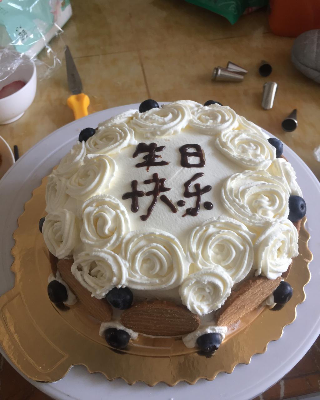 byebyeyoyolu做的6寸戚风蛋糕2蛋