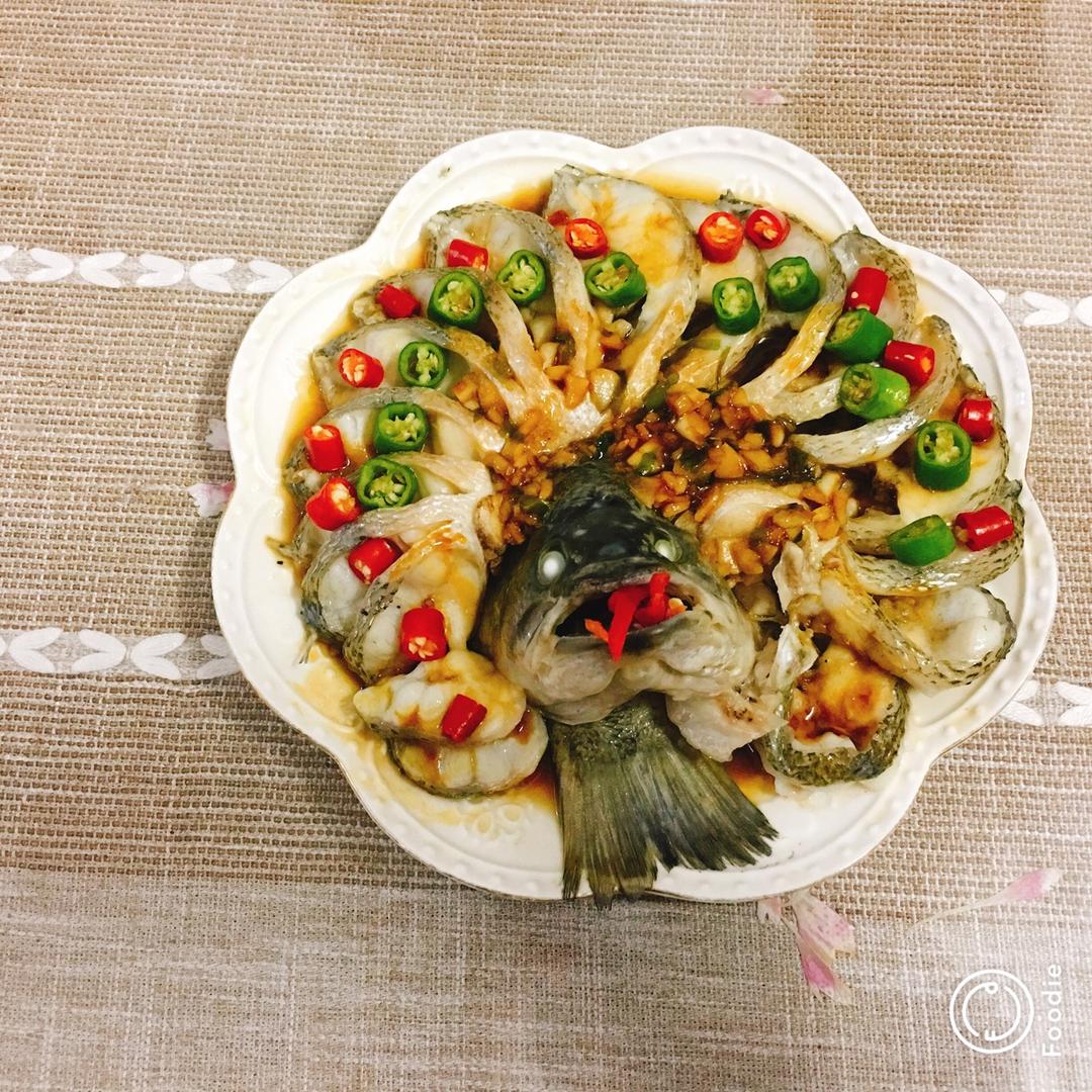 清蒸孔雀开屏鱼