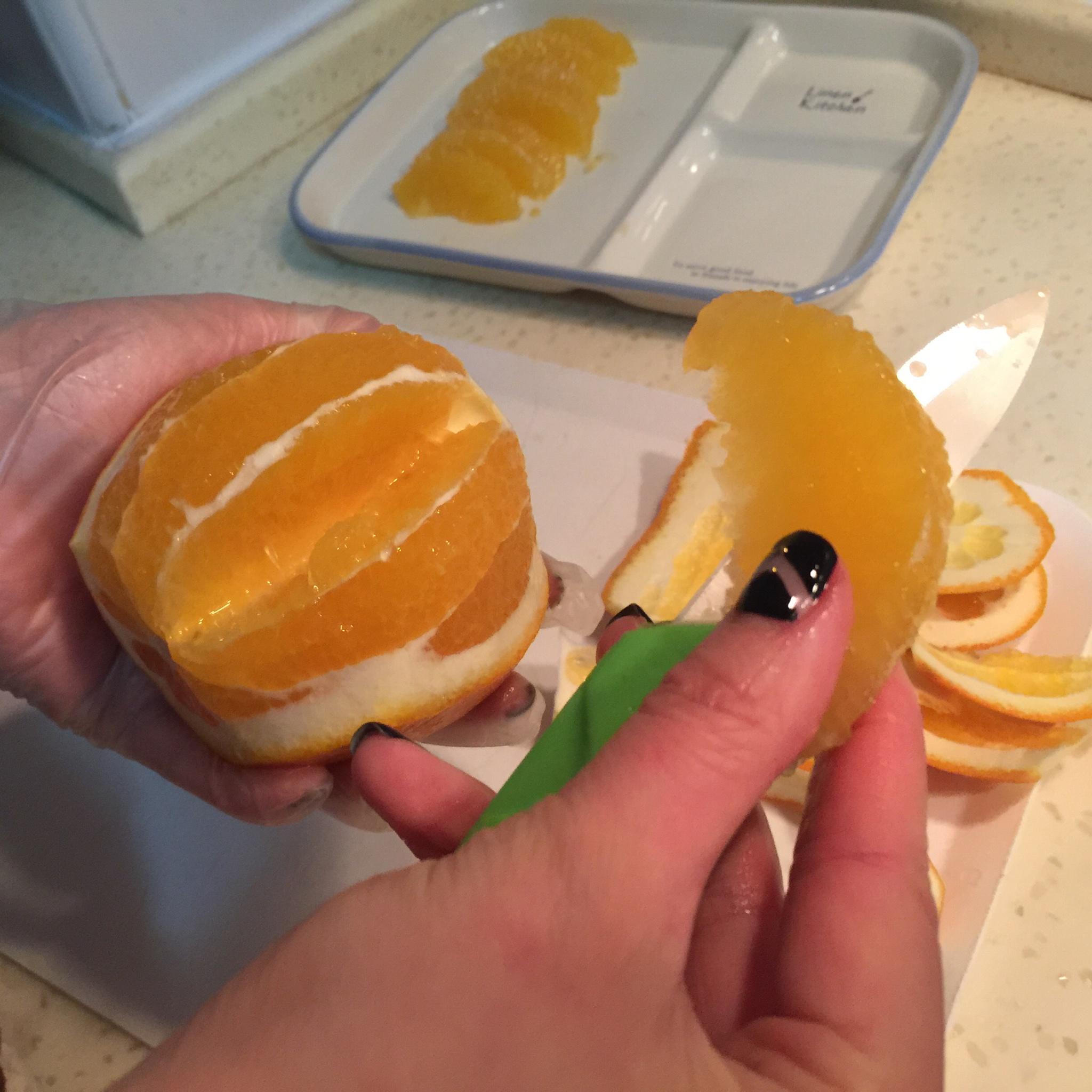 橙子的炫技吃法-巧取橙肉技能帖的做法 步骤8
