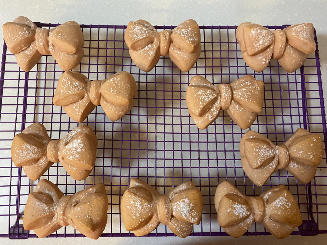 蝴蝶结🎀面包
