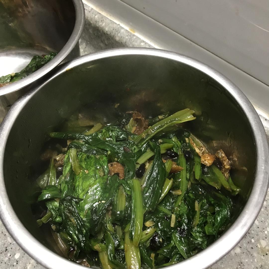 豆豉鲮鱼油麦菜