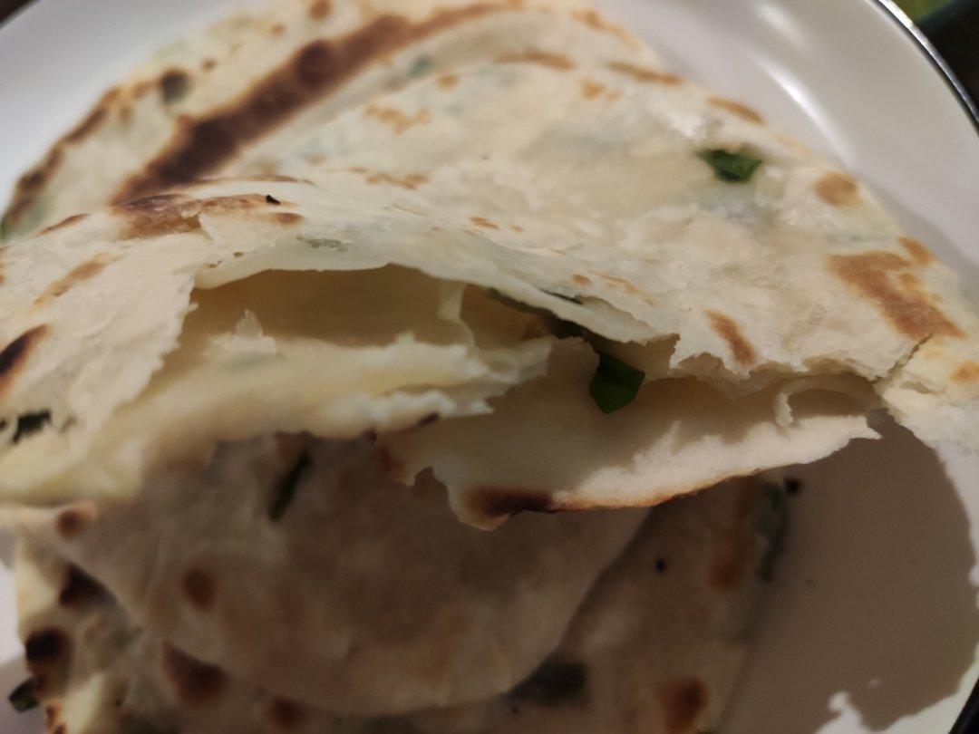 葱油饼（附外酥里嫩的技巧）