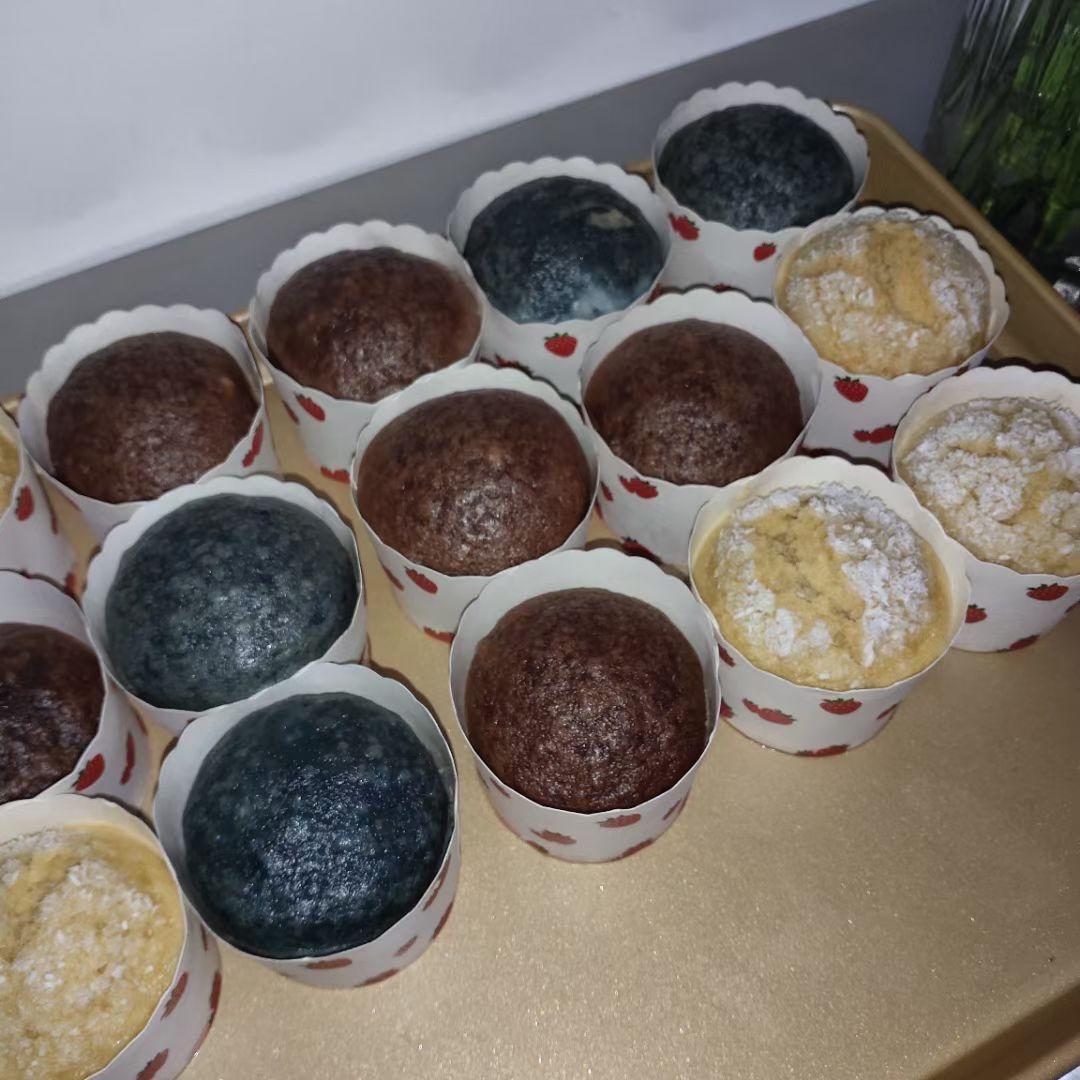 不用打发蛋清，搅一搅就能做的蔓越莓马芬蛋糕！