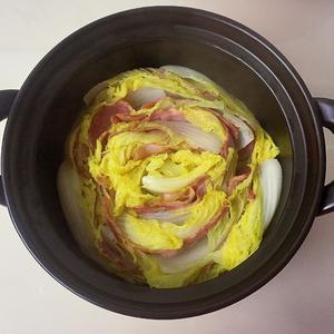 白菜培根锅的做法 步骤2