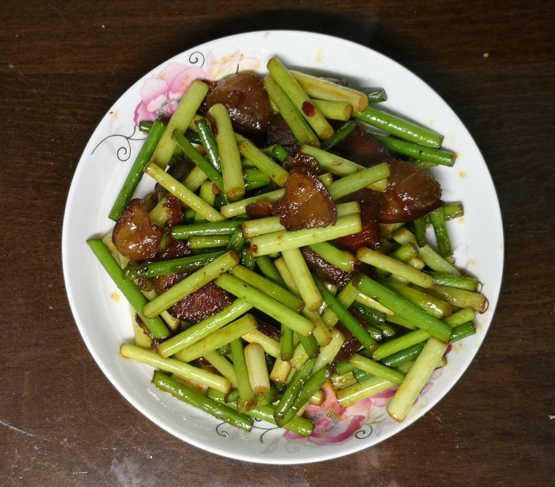 蒜苔炒腊肉