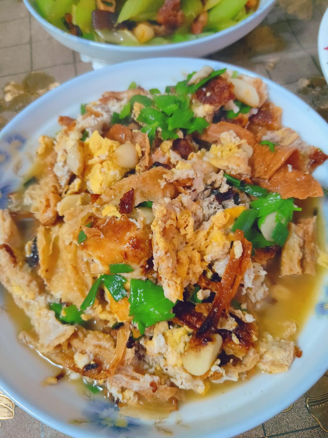 腐竹炒鸡蛋