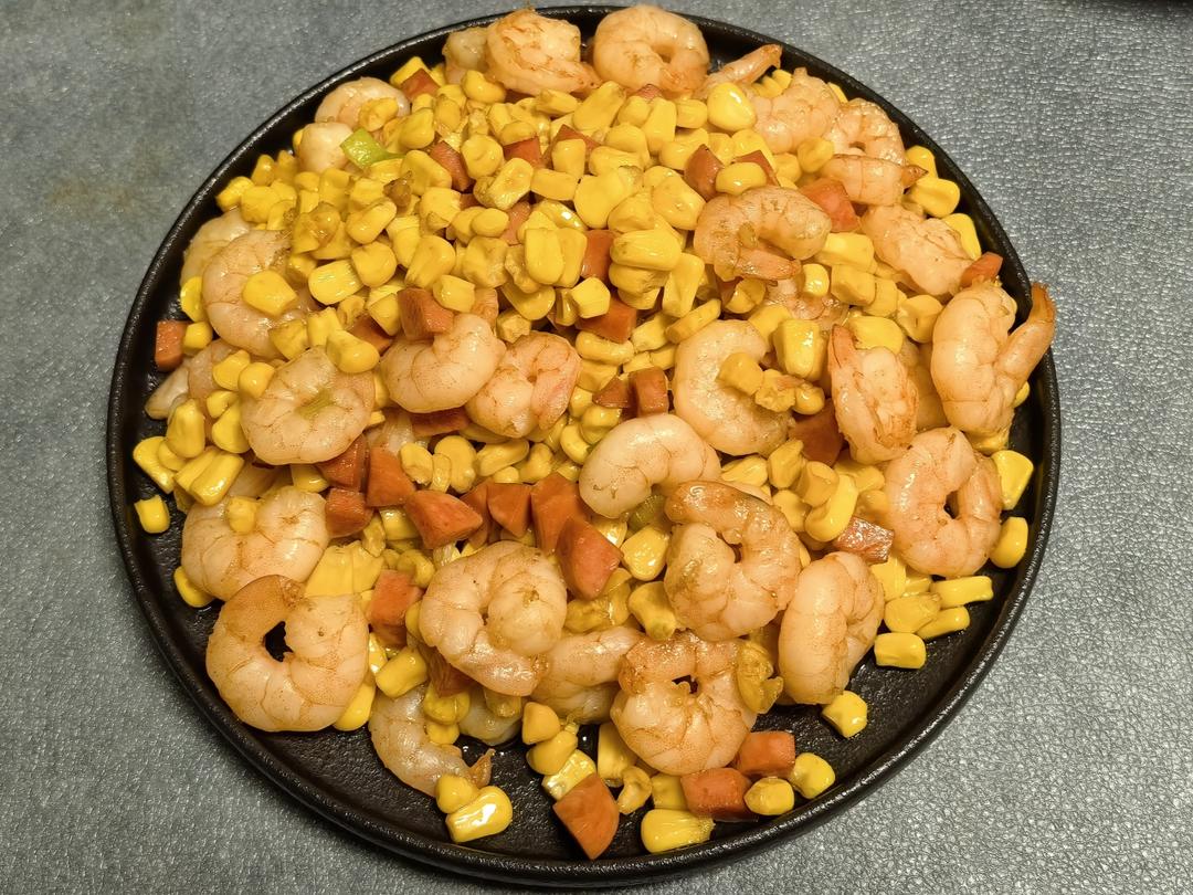 下饭菜！好吃香甜的清炒玉米粒火腿肠