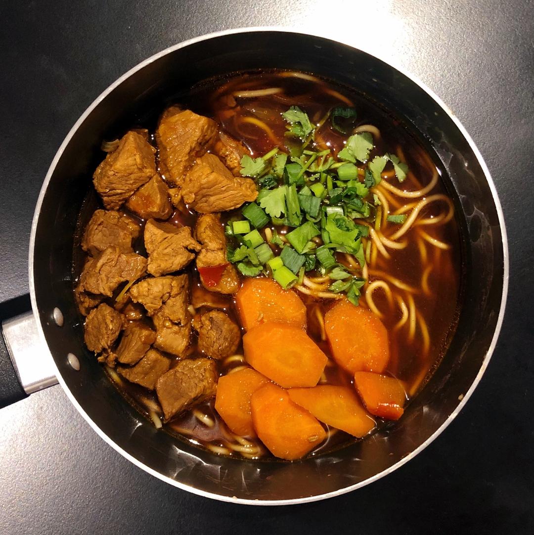 红烧牛肉面