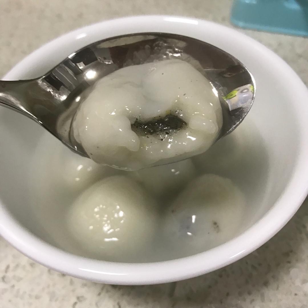 黑芝麻汤圆