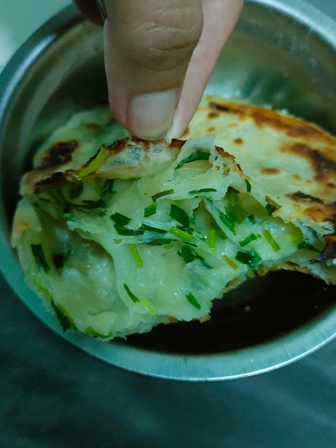 葱油饼（附外酥里嫩的技巧）