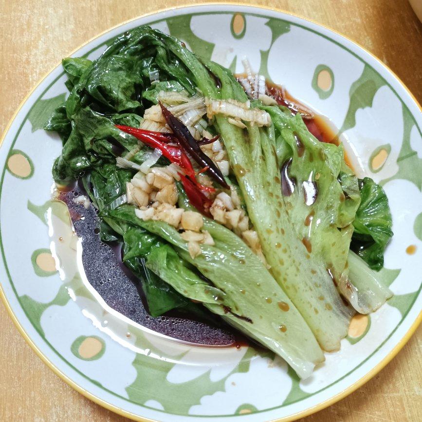 生菜不炒才好吃，酒店大厨教你白灼生菜正确做法，年夜饭必备素菜