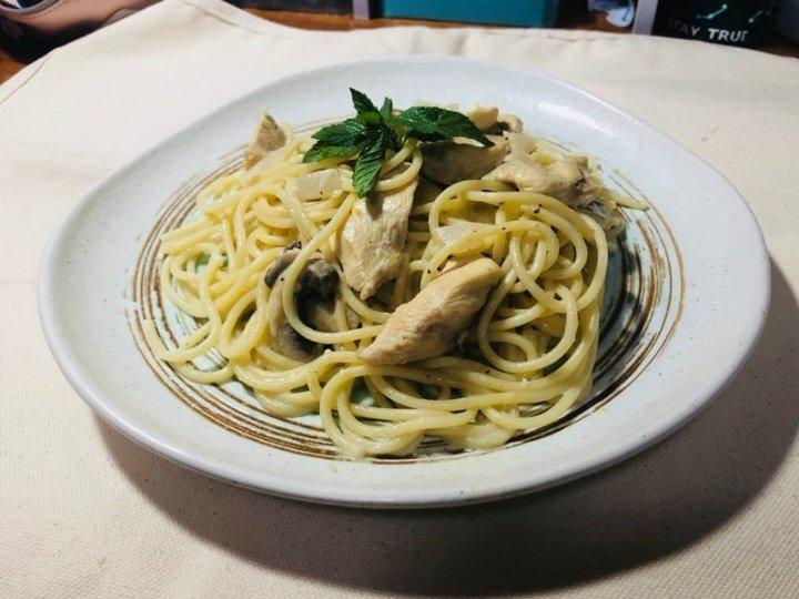 鸡肉奶油蘑菇意大利面