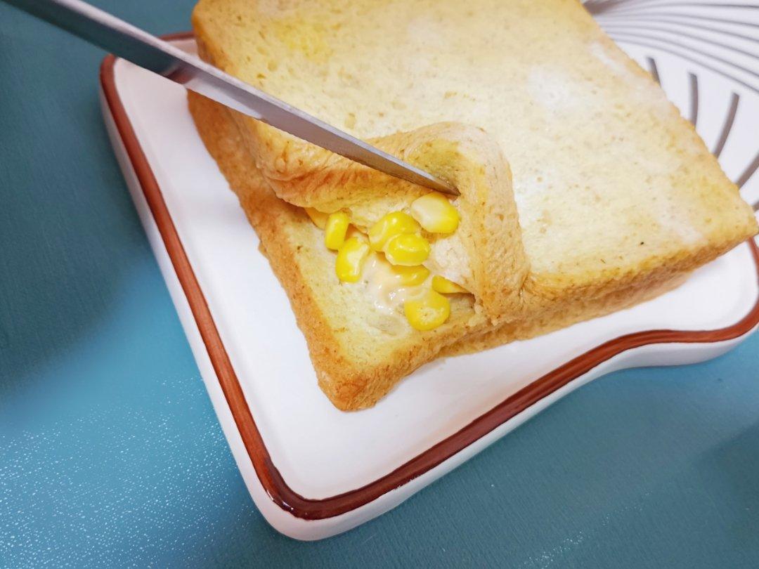 蒸全麦土司夹玉米奶酪