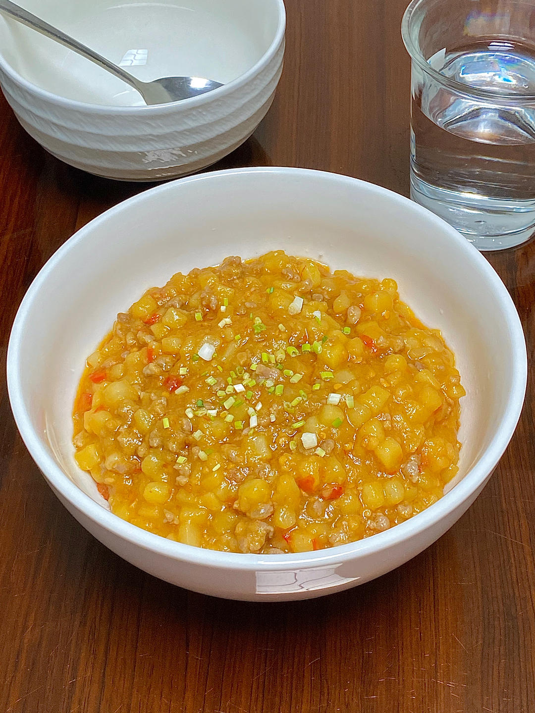 蒜蓉辣酱土豆肉沫盖饭的做法