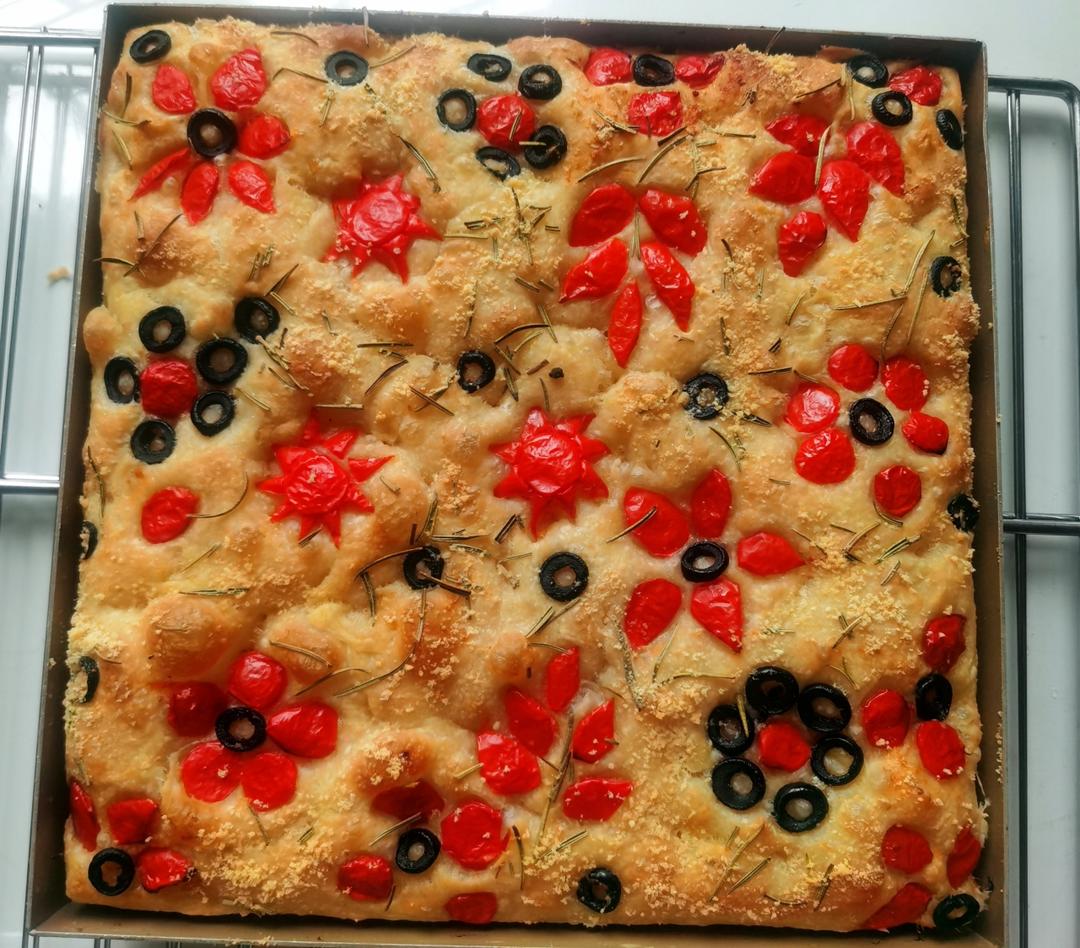 超高颜值天然酵母意大利佛卡夏面包focaccia（附土豆泥版）
