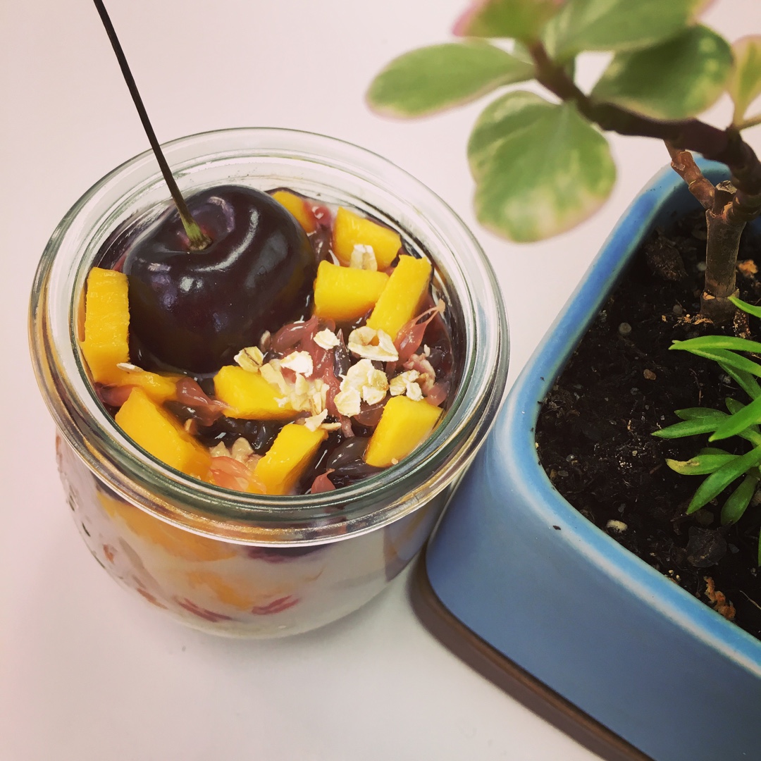 轻熟范—鲜果燕麦优格