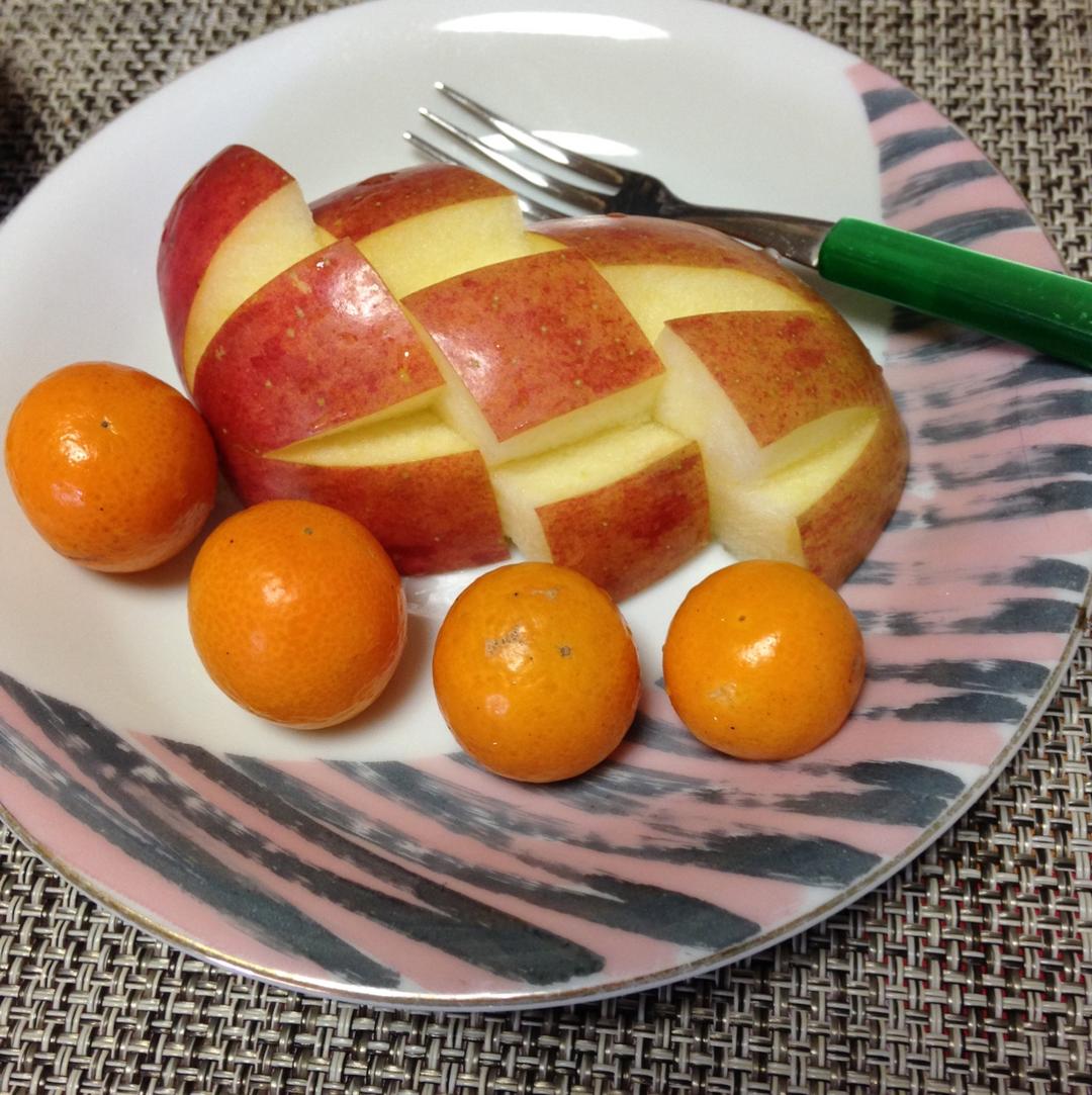 爱上厨房是一种幸福做的花式切苹果