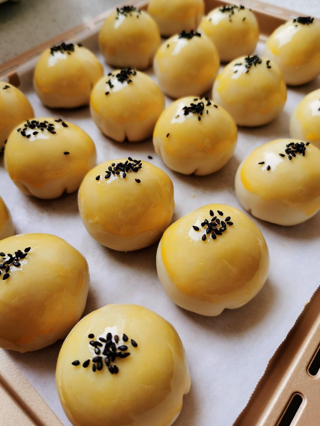 超简单 免揉 酥掉渣的蛋黄酥(超详细附全程视频)不破酥『万能酥皮』